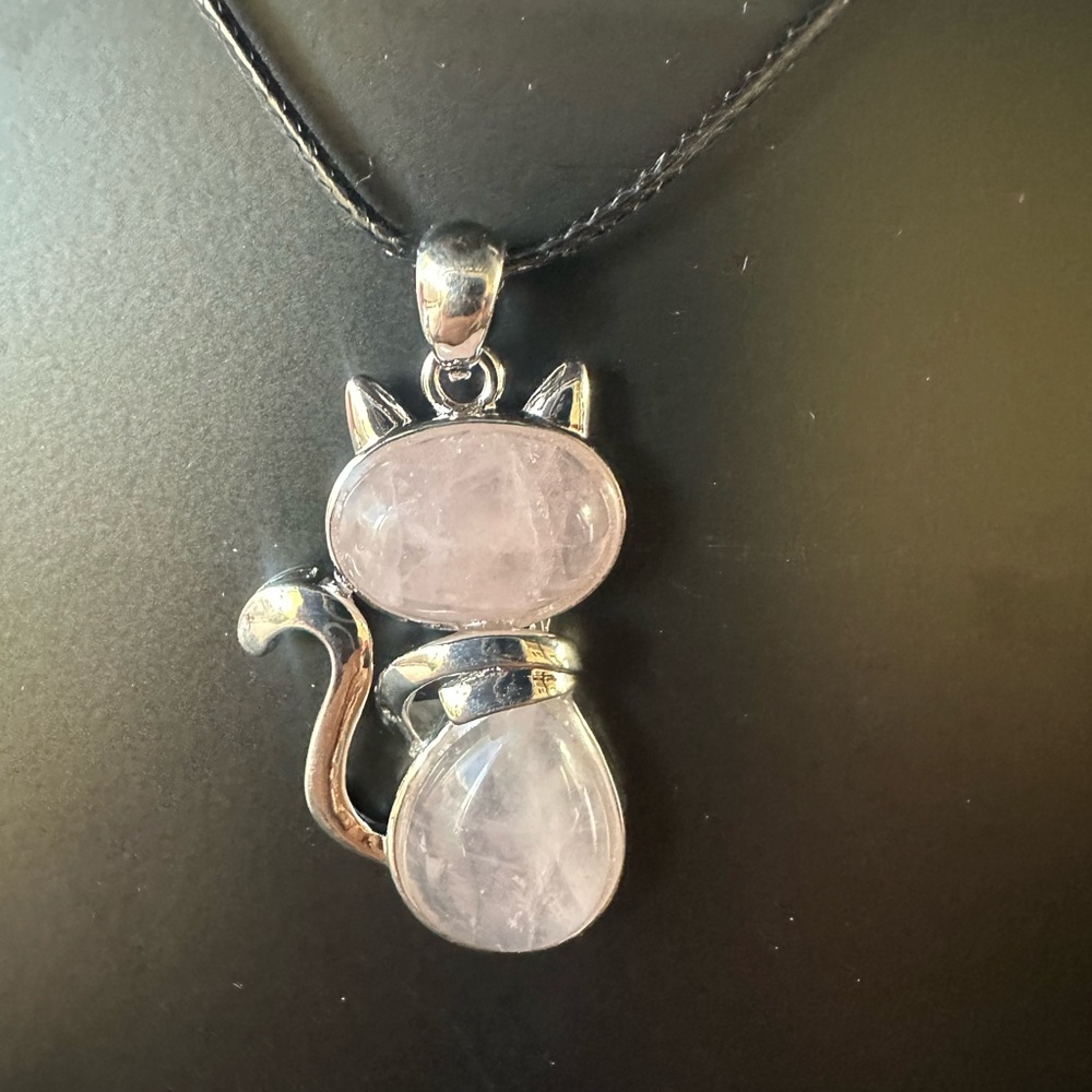 Charms - Picture 4 of 11